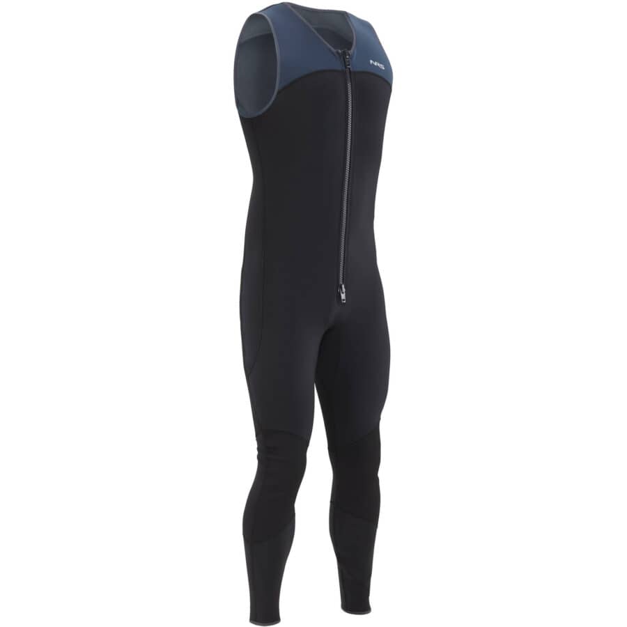 Wetsuit
What to Wear for Whitewater Rafting in the Cold (2023)