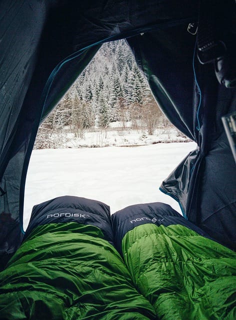 green, sleeping, bag
What to Wear for Whitewater Rafting in the Cold (2023)