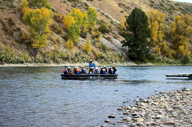 floating on the snake river, canyon